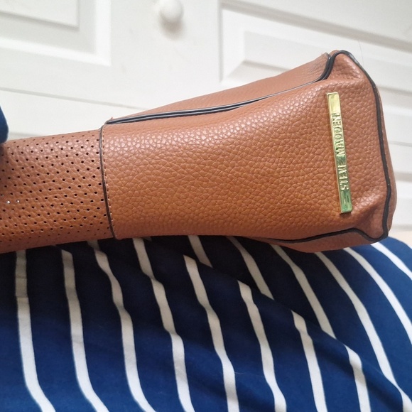 Steve Madden Brown Crossbody Bucket Bag - Picture 2 of 15